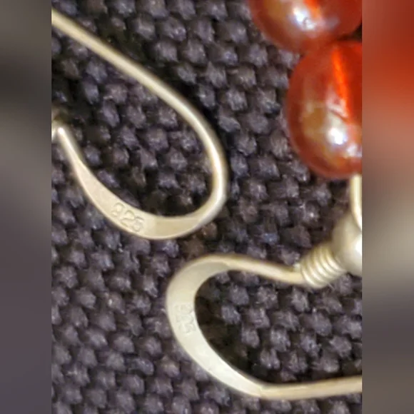 ARTISAN GLASS AND .925 STERLING SILVER EARRINGS - Picture 5 of 6